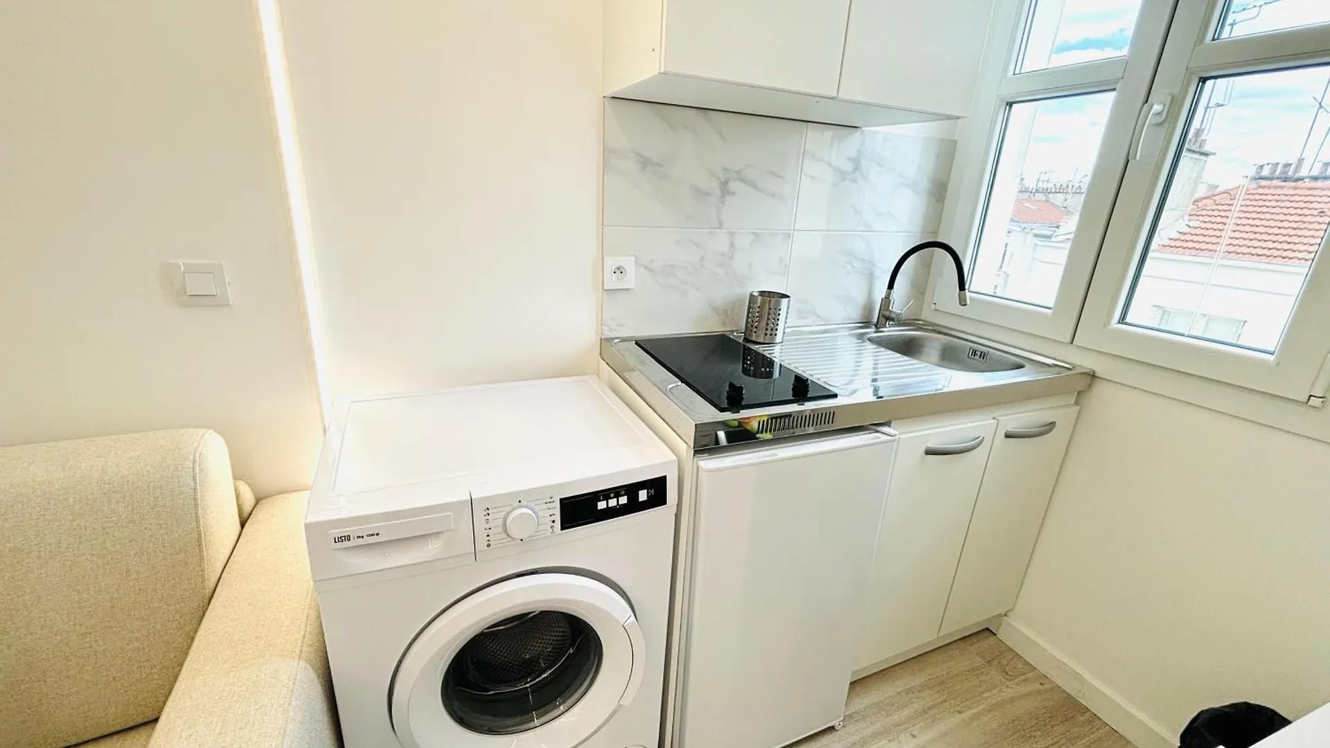 Republique Rue Des Bluets Paris Apartment France